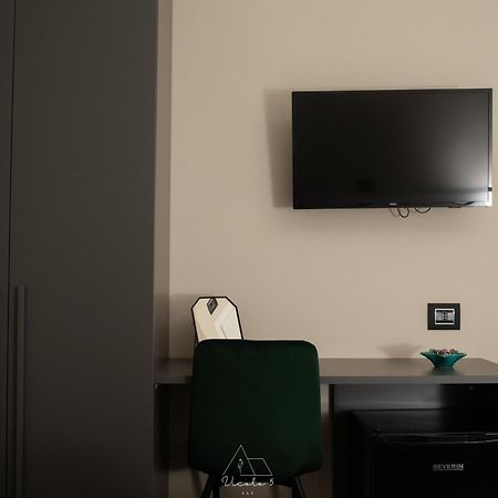 Vicolo 5 Bed and Breakfast Salerno Exteriör bild