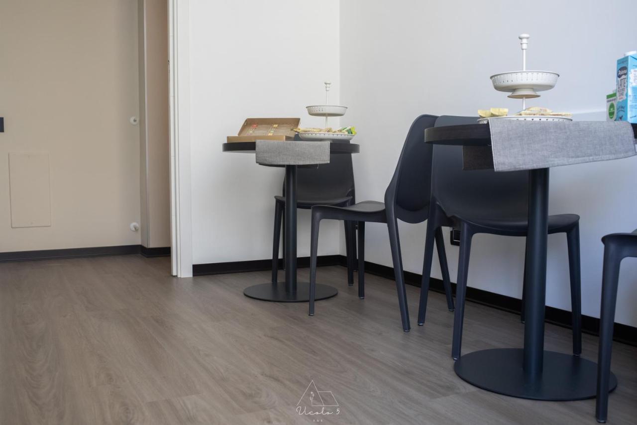 Vicolo 5 Bed and Breakfast Salerno Exteriör bild