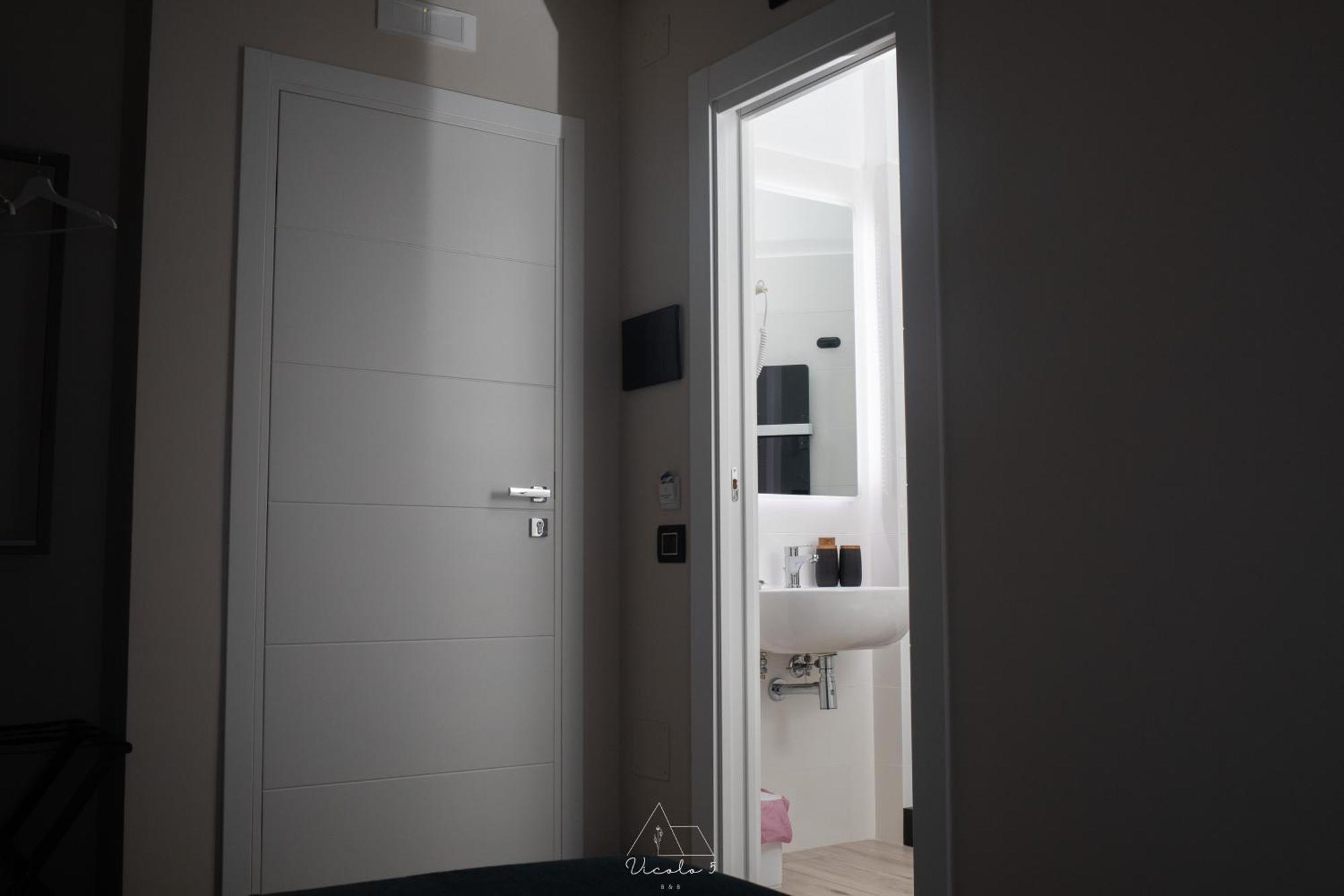 Vicolo 5 Bed and Breakfast Salerno Exteriör bild